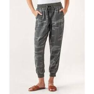 Splendid High Rise Lakeside Camo Joggers Green Small